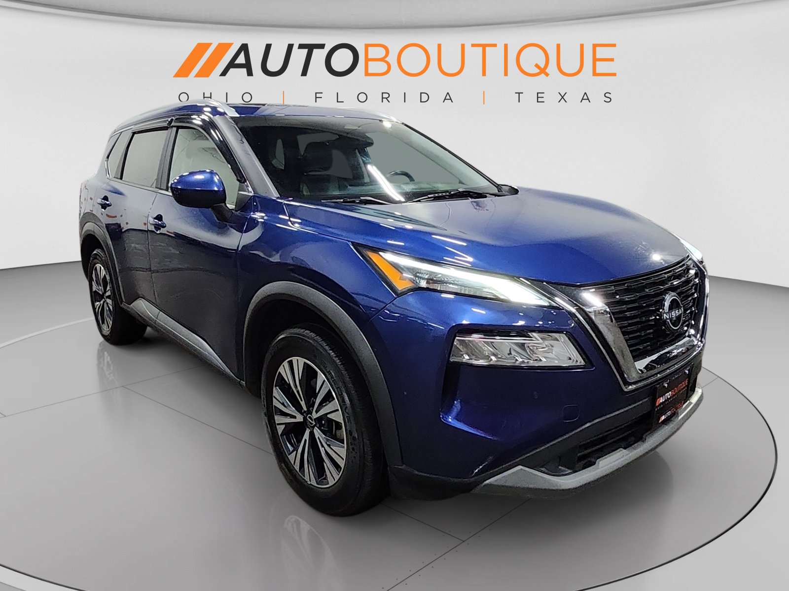 Used 2023 Nissan Rogue SV w/ SV Premium B Package FWD image 7