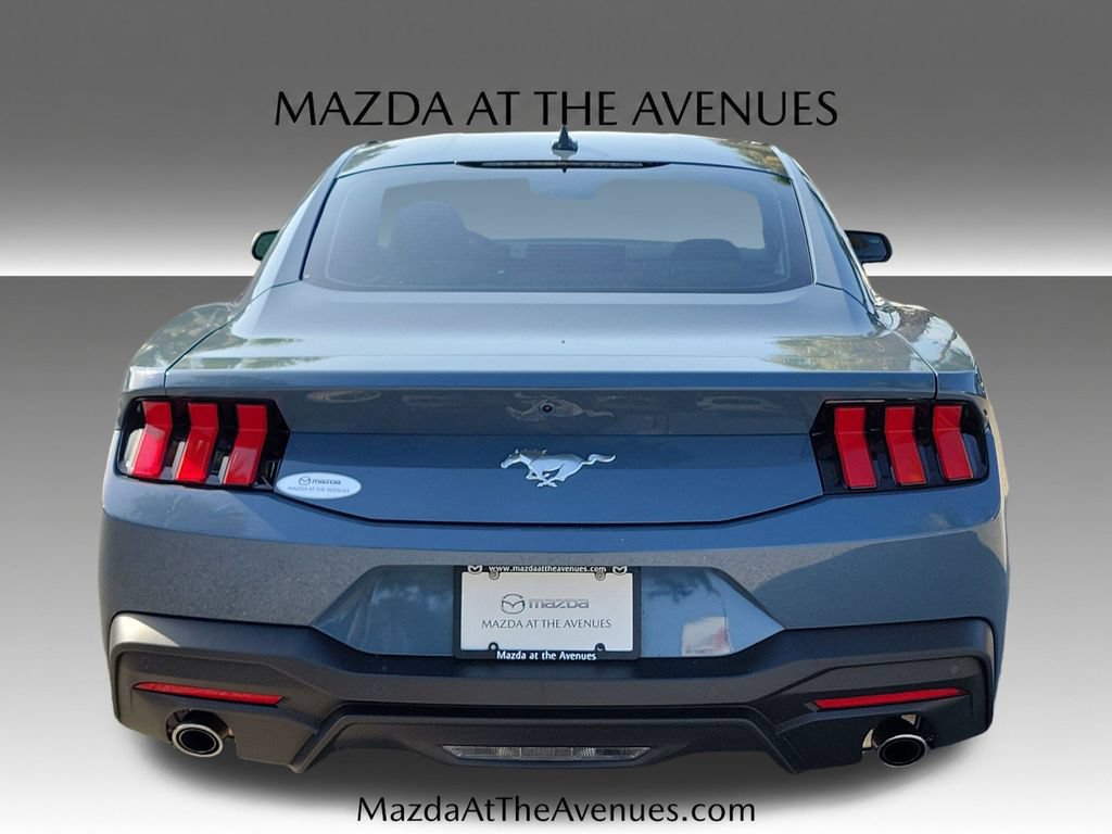 Used 2026 Ford Mustang Coupe RWD image 7