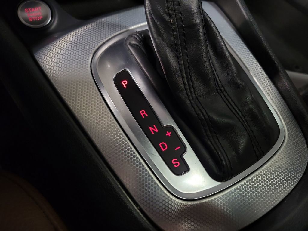 Used 2018 Audi Q3 2.0T Premium w/ Convenience Package image 18