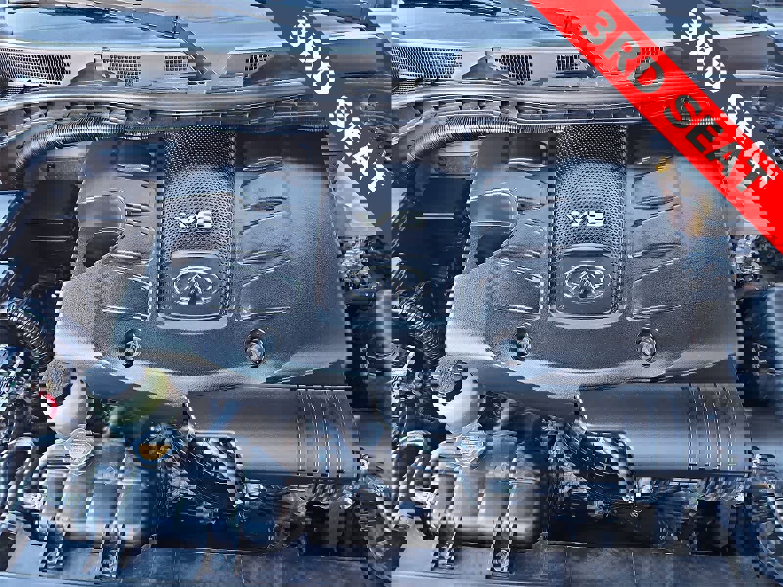 Used 2019 INFINITI QX80 Luxe image 13