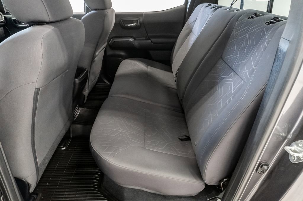 Used 2016 Toyota Tacoma TRD Off-Road w/ Towing Package AWD/4WD image 23