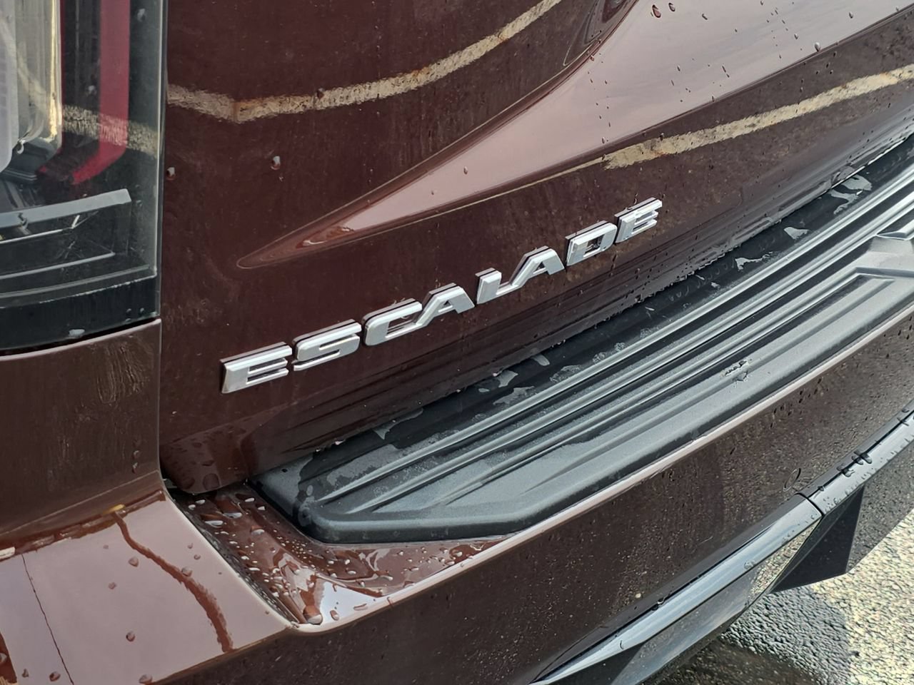 Certified 2023 Cadillac Escalade ESV Premium Luxury Platinum w/ LPO, Radiant Package AWD/4WD image 33
