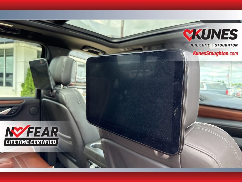 Used 2023 GMC Yukon XL Denali Ultimate image 51