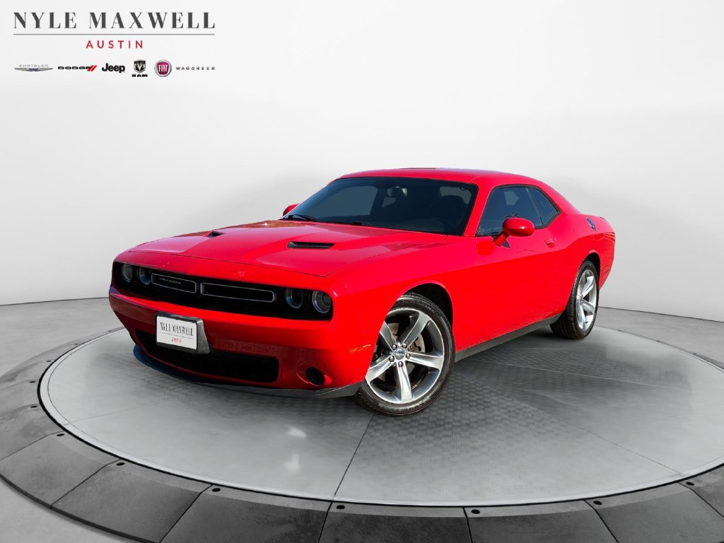 Used 2015 Dodge Challenger SXT w/ Super Sport Group (SS/T) RWD image 1