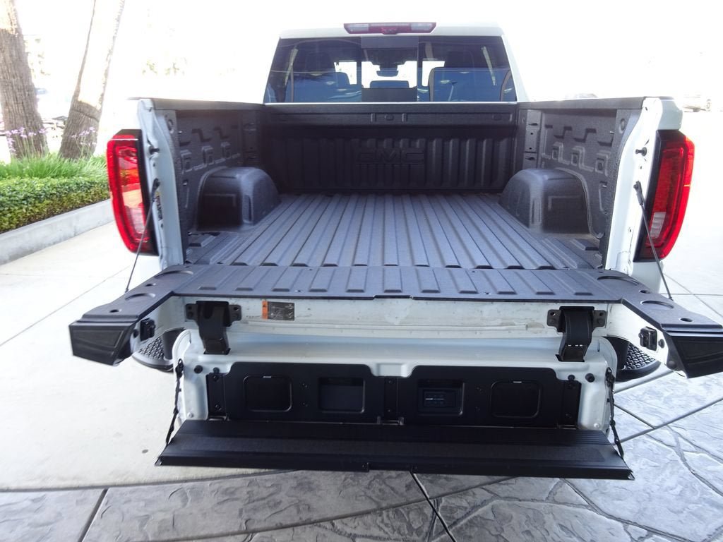 New 2026 GMC Sierra 1500 AT4X AWD/4WD image 8
