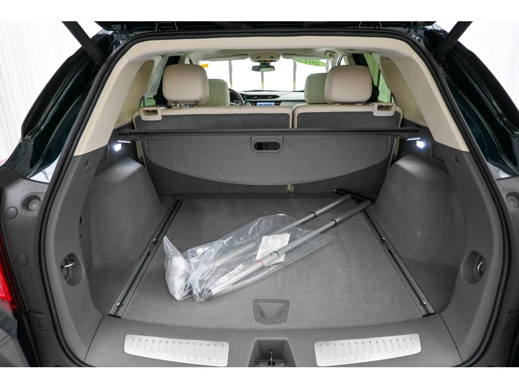 Certified 2025 Cadillac XT5 Premium Luxury AWD/4WD image 57