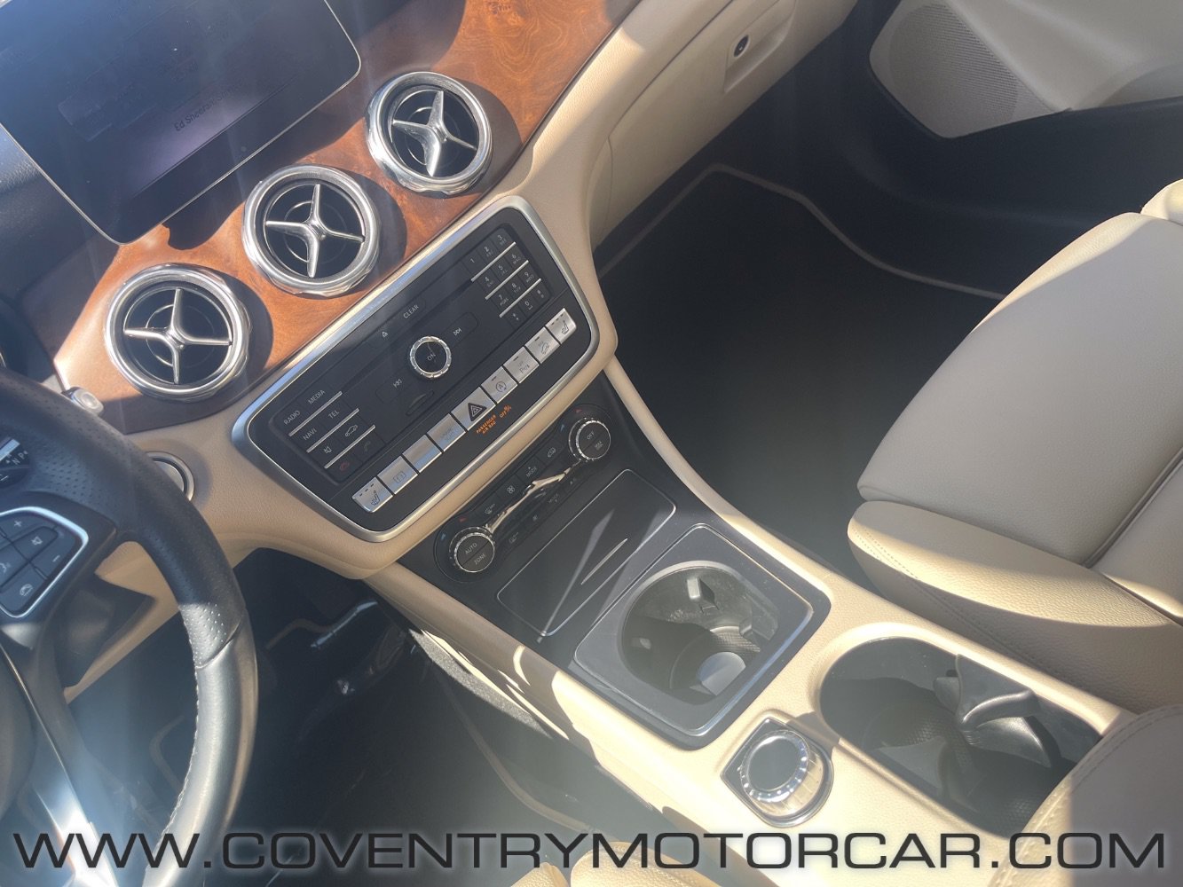 Used 2019 Mercedes-Benz GLA 250 4MATIC image 24