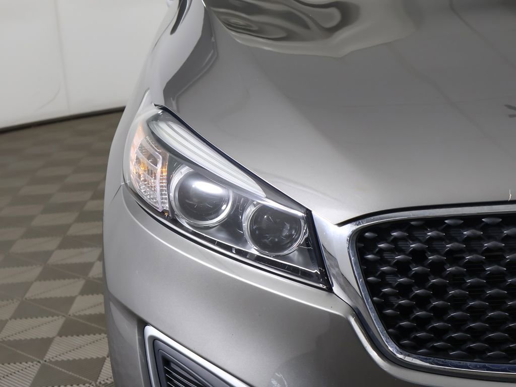 Used 2016 Kia Sorento L FWD image 8