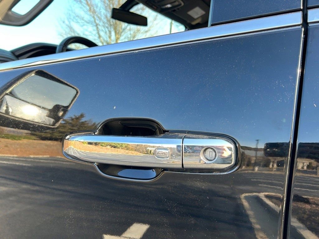 Used 2022 Chevrolet Silverado 2500 LTZ w/ Z71 Off-Road Package image 27