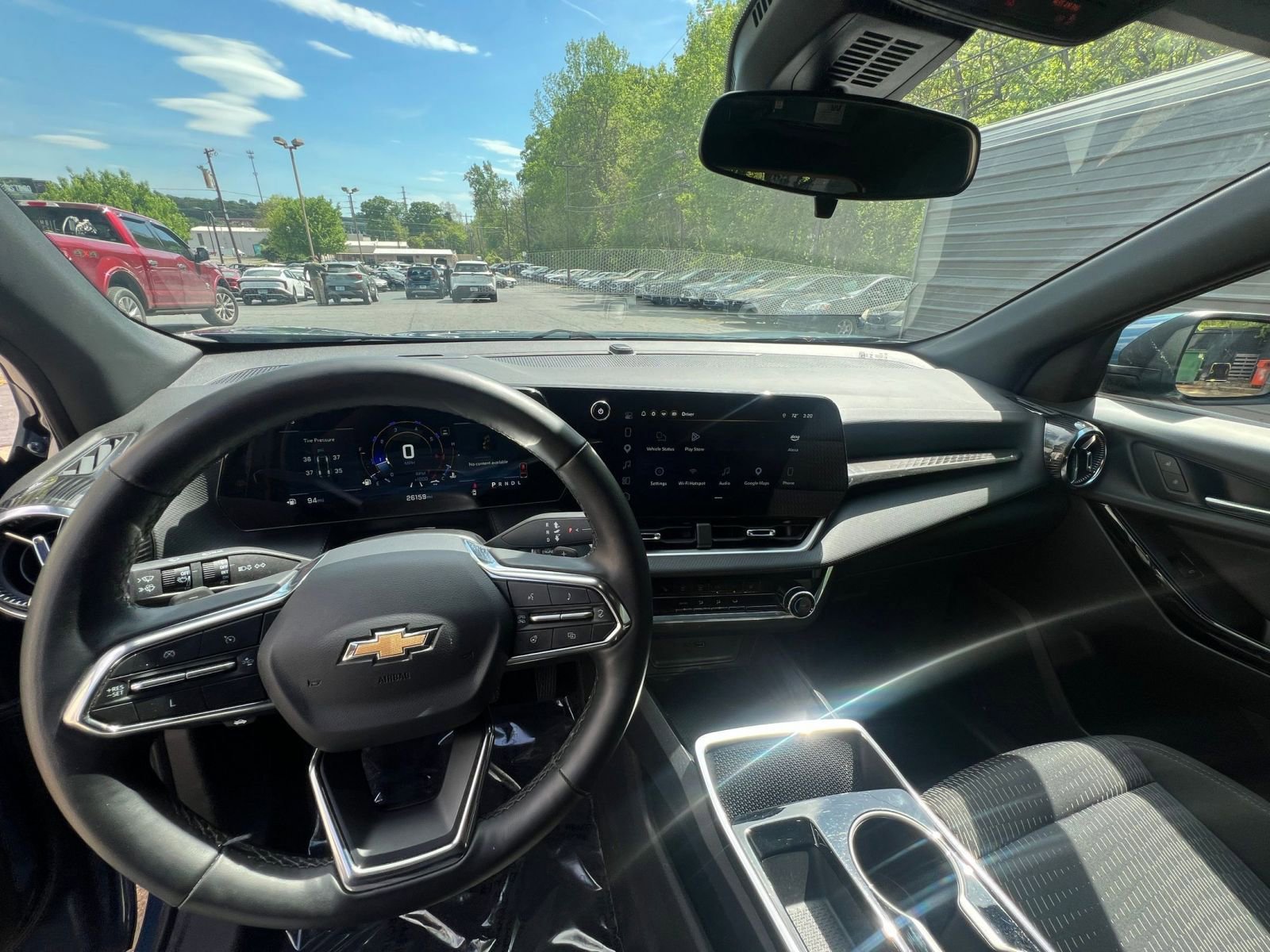 Used 2025 Chevrolet Equinox LT image 28