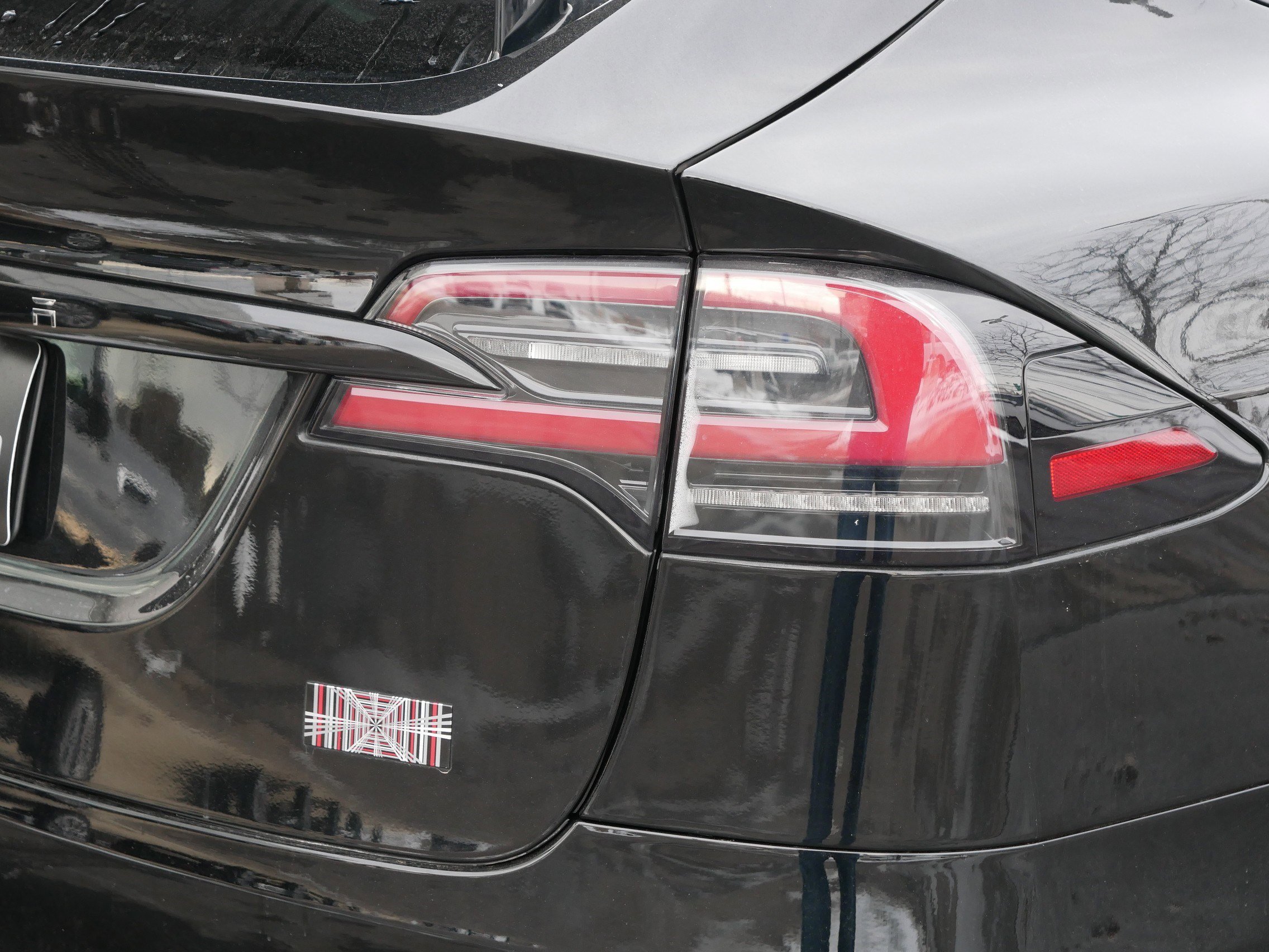 Used 2024 Tesla Model X Plaid image 17