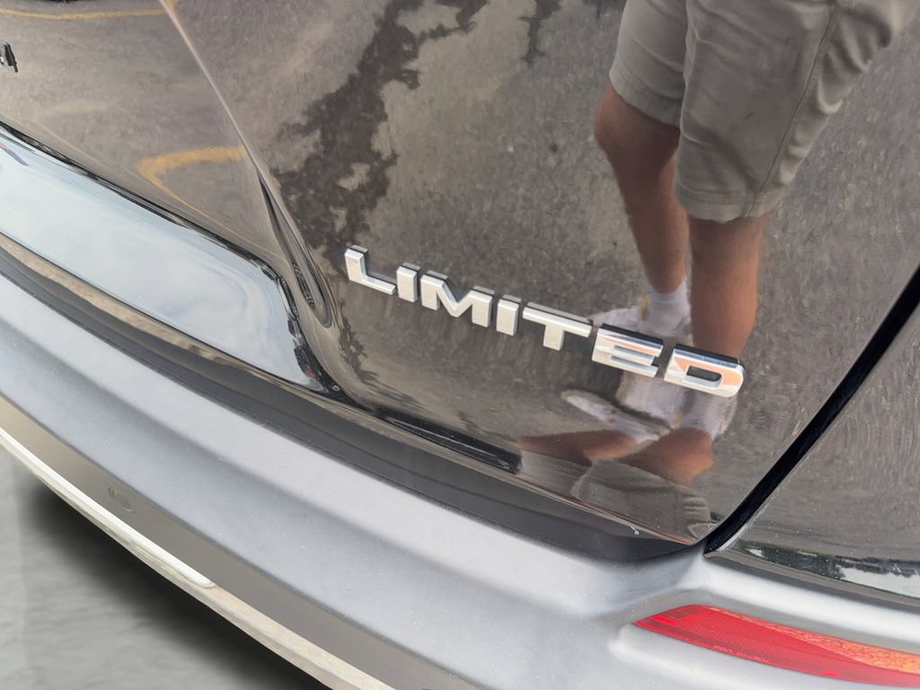 Used 2020 Jeep Cherokee Limited AWD/4WD image 10