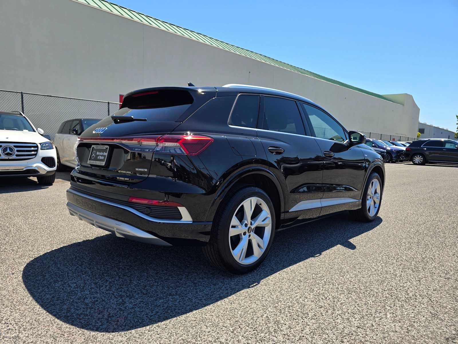 Used 2023 Audi Q4 e-tron Prestige AWD/4WD image 3