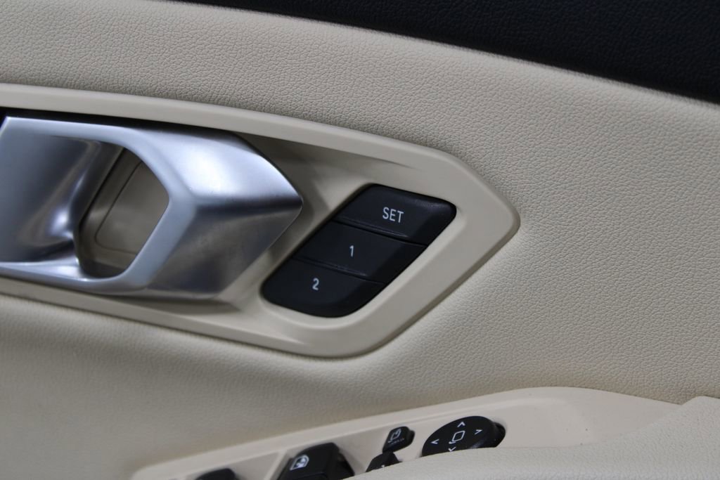Used 2019 BMW 330i xDrive Sedan image 24