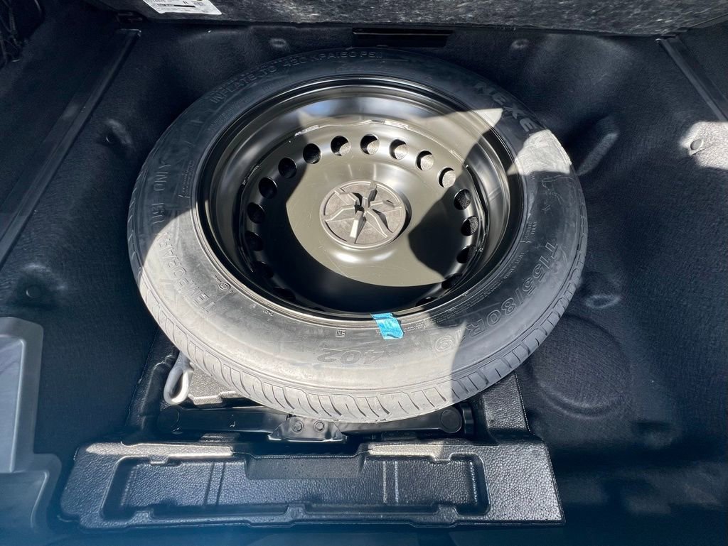 Certified 2024 Mercedes-Benz GLE 450 4MATIC image 36