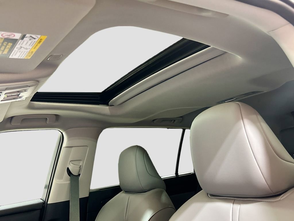 New 2026 Toyota Highlander XLE image 20
