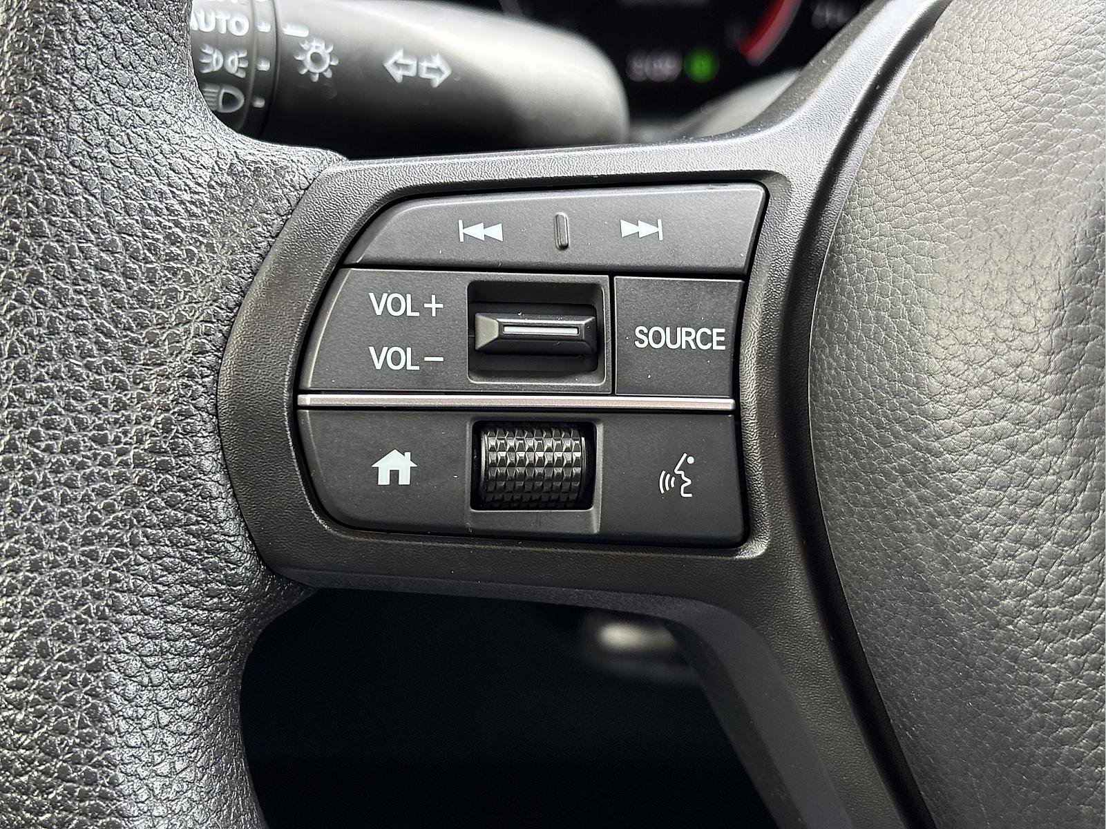 Certified 2023 Honda CR-V EX image 29