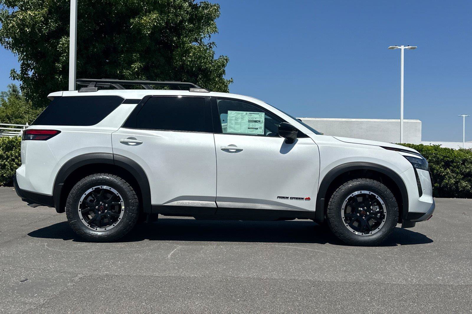 New 2026 Nissan Pathfinder Rock Creek w/ Rock Creek Premium Package AWD/4WD image 2