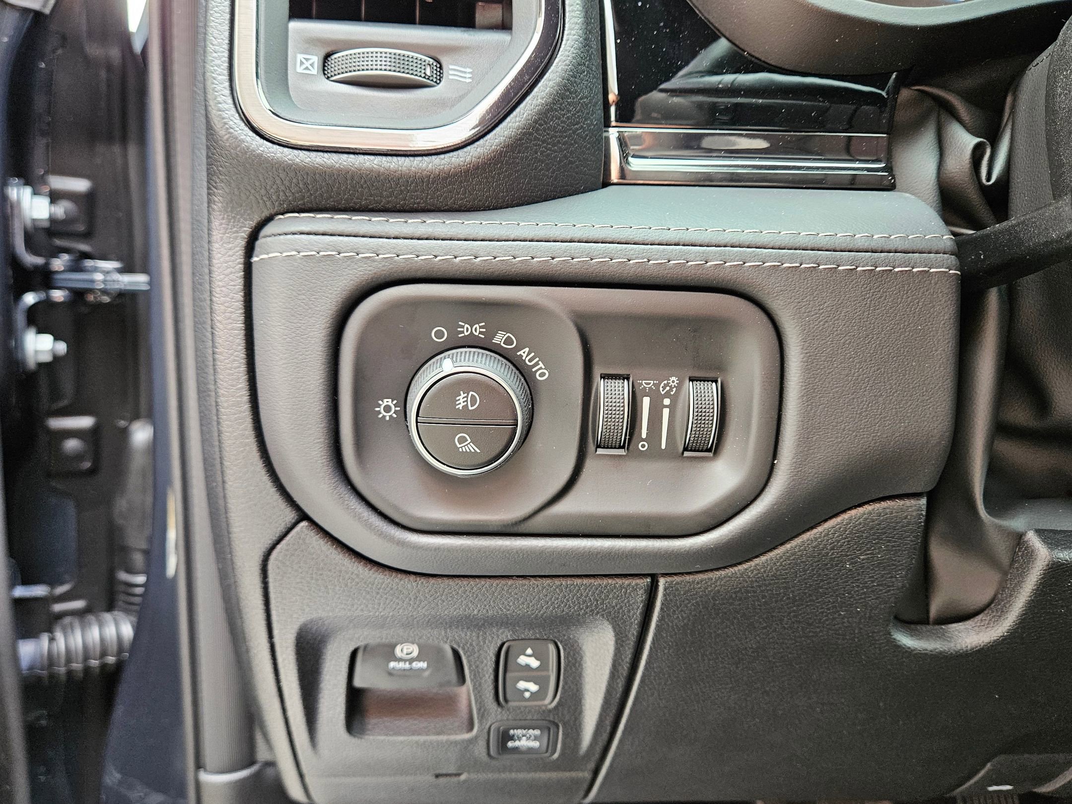 New 2026 RAM 1500 Limited w/ Night Edition image 19