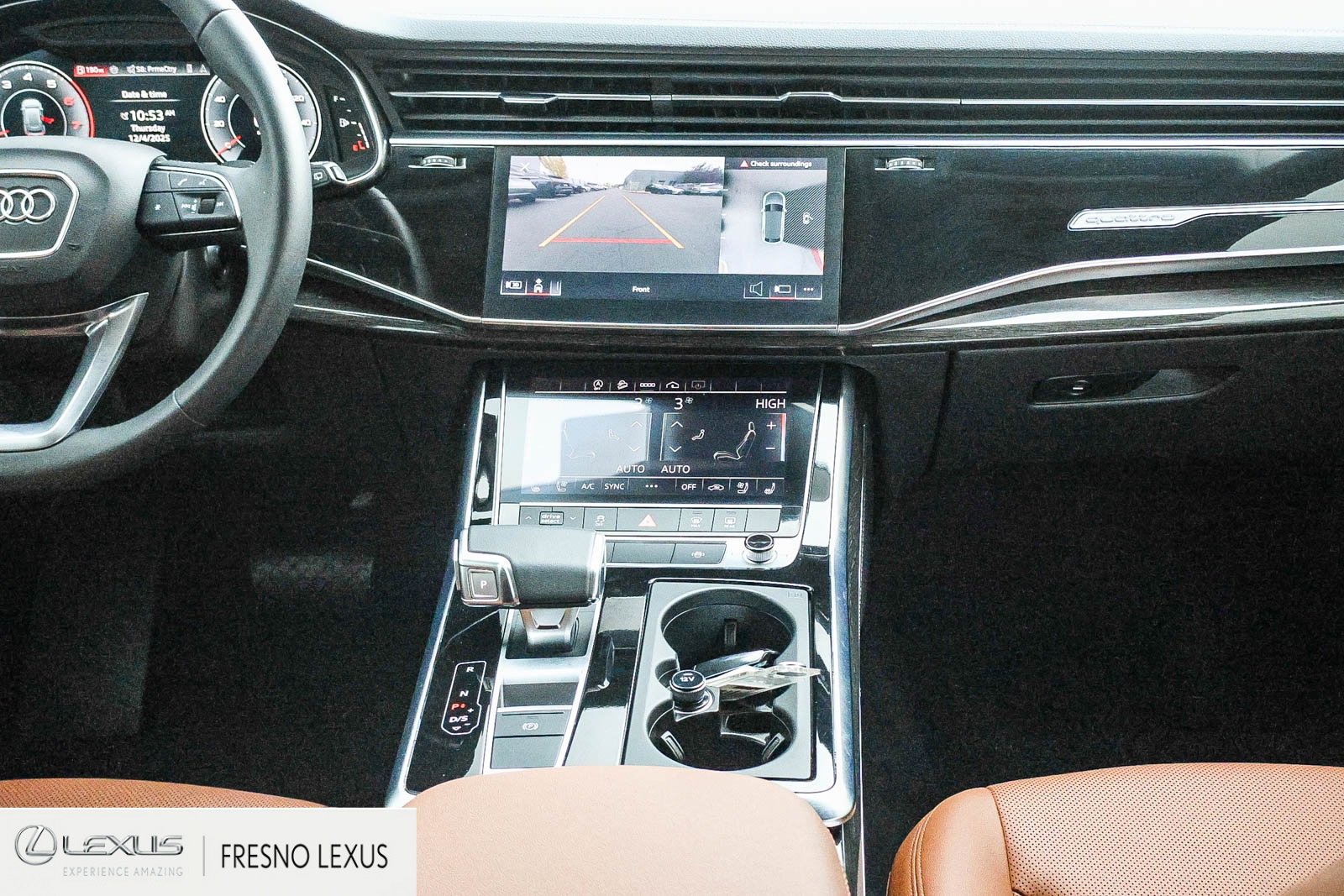 Used 2023 Audi Q8 Premium Plus w/ Premium Plus Package image 17