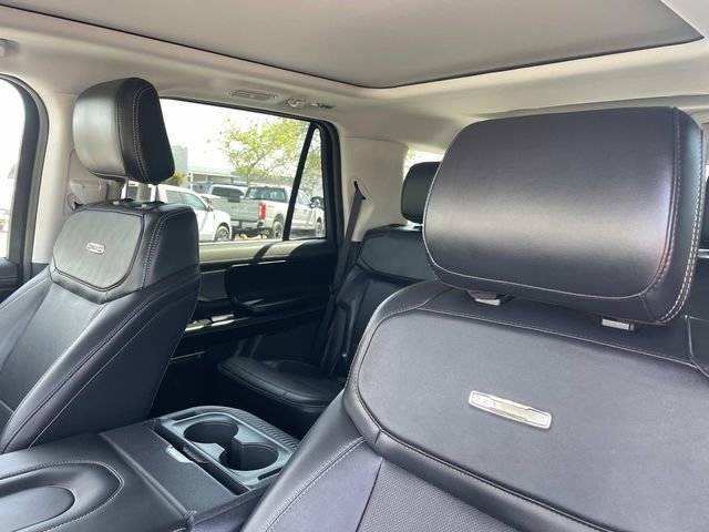 Certified 2025 Ford Expedition Platinum AWD/4WD image 22
