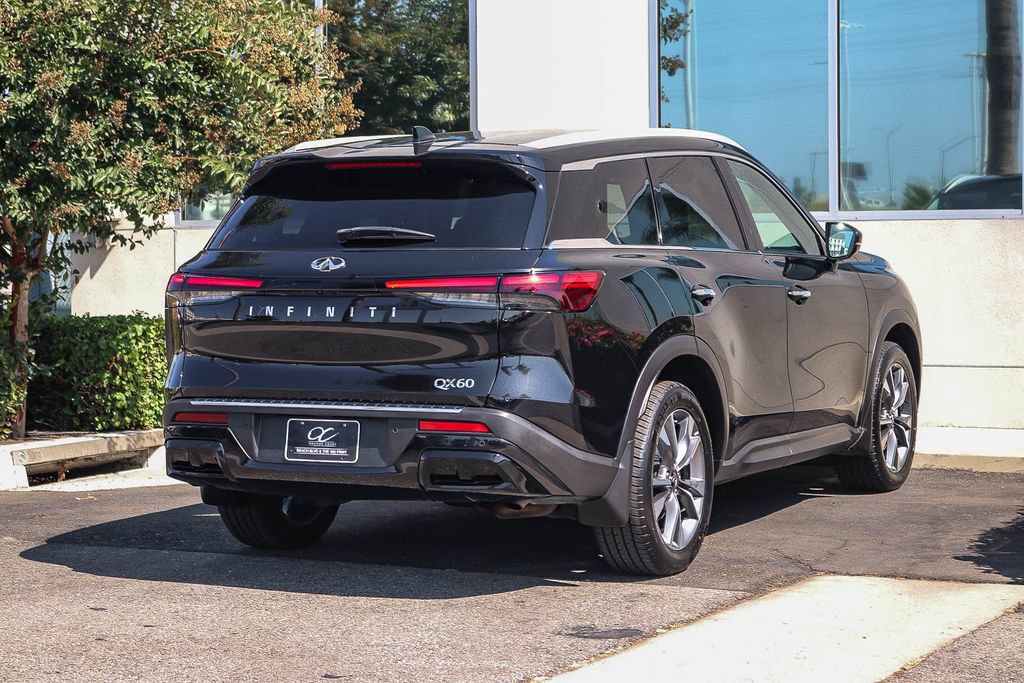 Certified 2023 INFINITI QX60 Luxe w/ Cargo Package FWD image 8