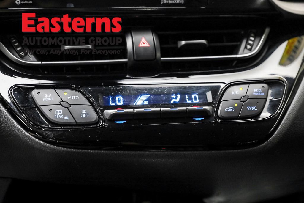 Used 2020 Toyota C-HR LE image 19