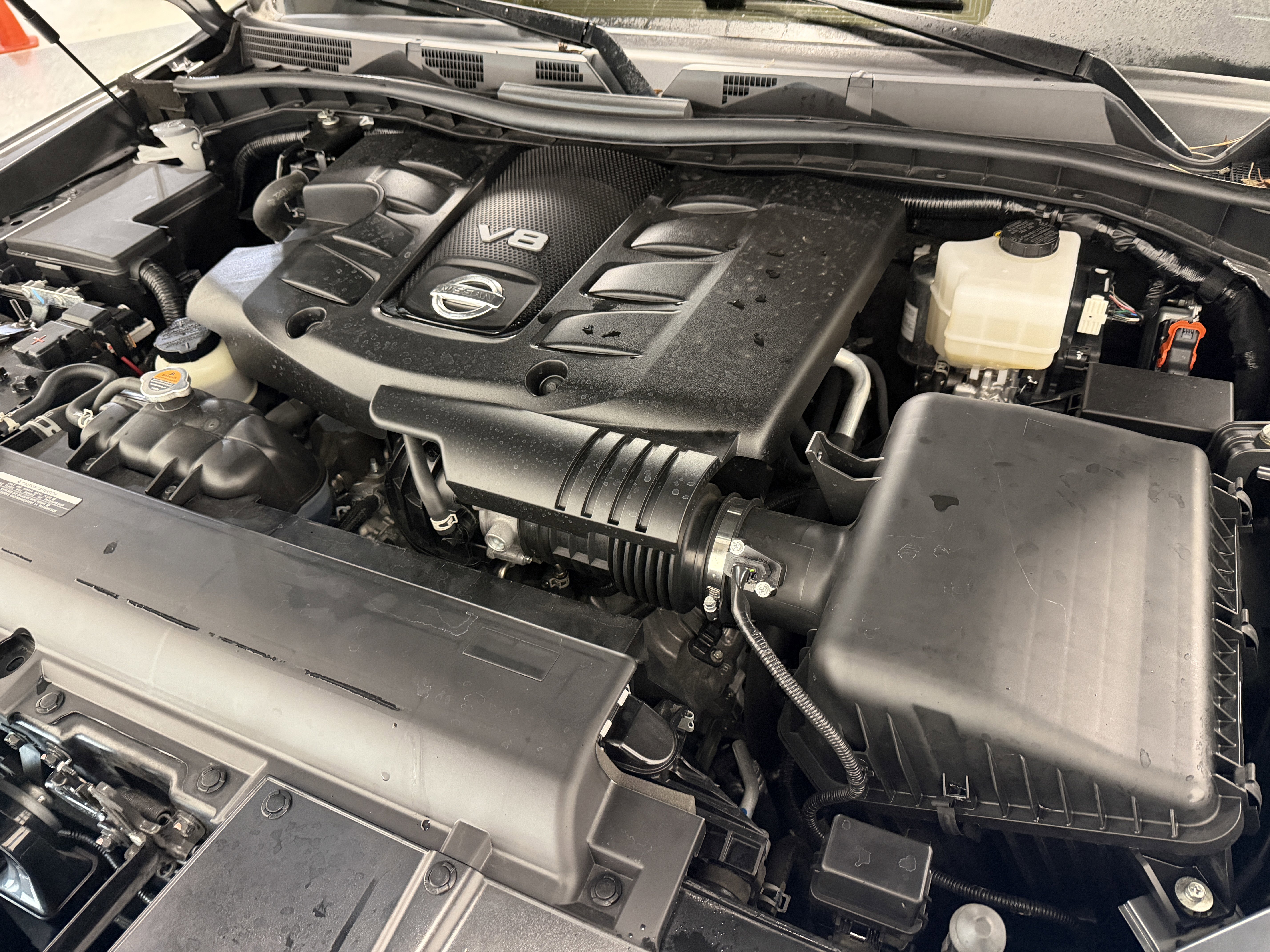 Used 2024 Nissan Armada Platinum w/ Captain's Chairs Package image 35