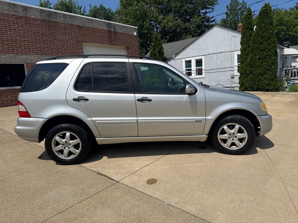 Used 2003 Mercedes-Benz ML 350 4MATIC image 4