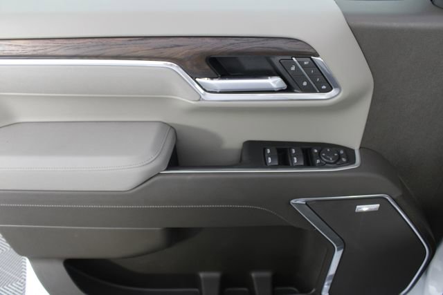 New 2026 GMC Sierra 1500 SLT image 14