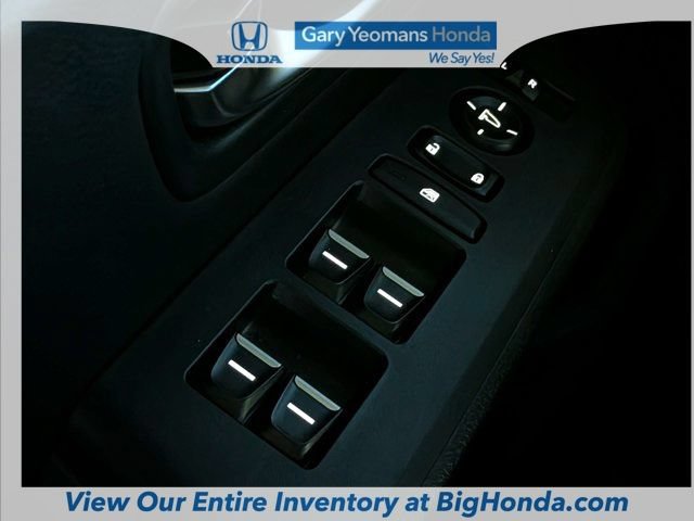 Certified 2025 Honda Pilot Sport image 25