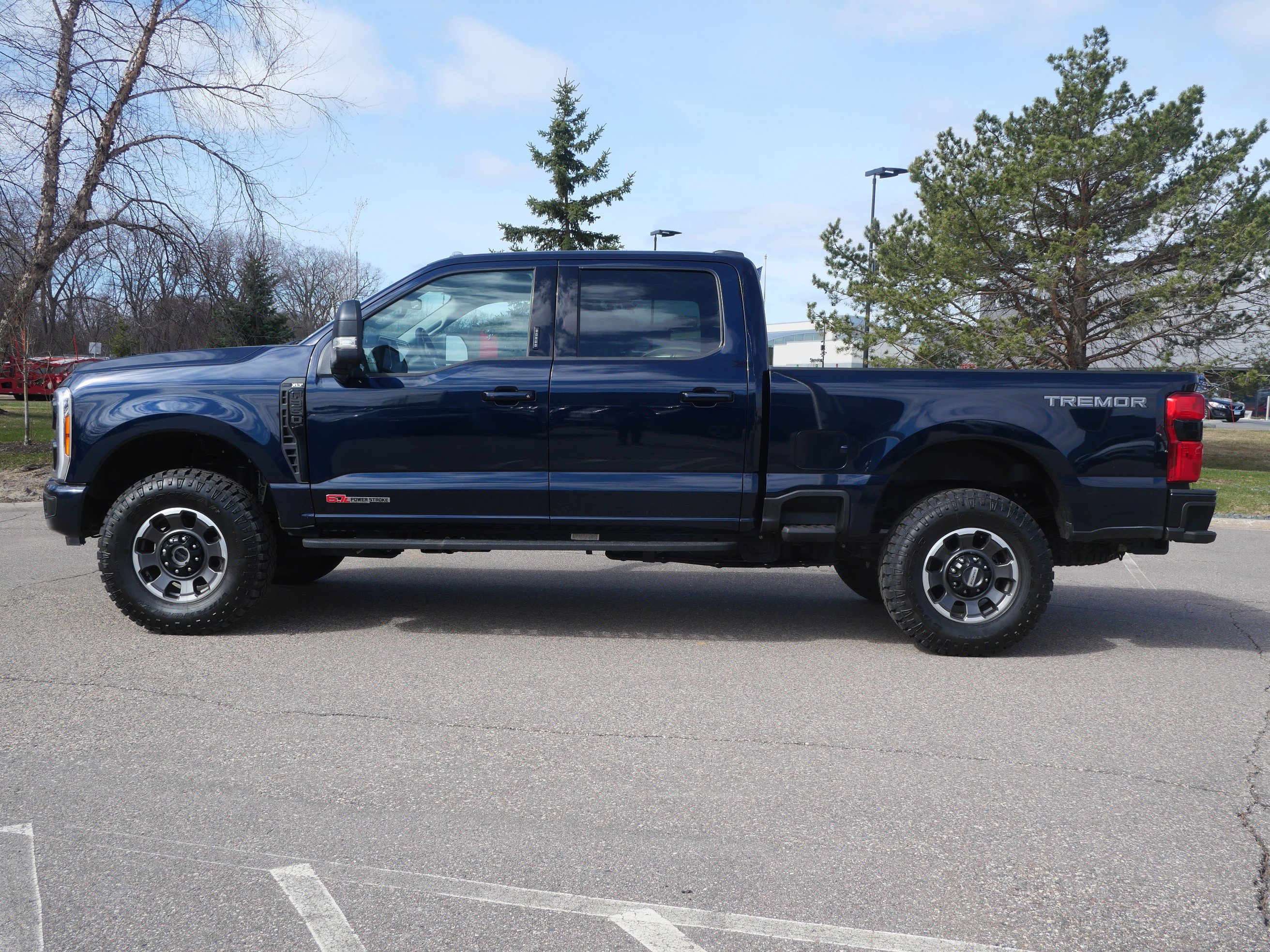 Used 2023 Ford F350 XLT w/ Black Appearance Package image 2
