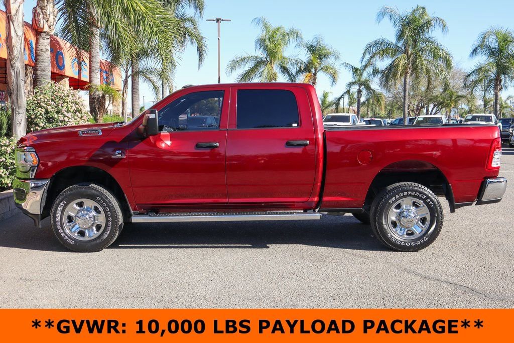 Used 2024 RAM 2500 Tradesman w/ Chrome Appearance Group image 5