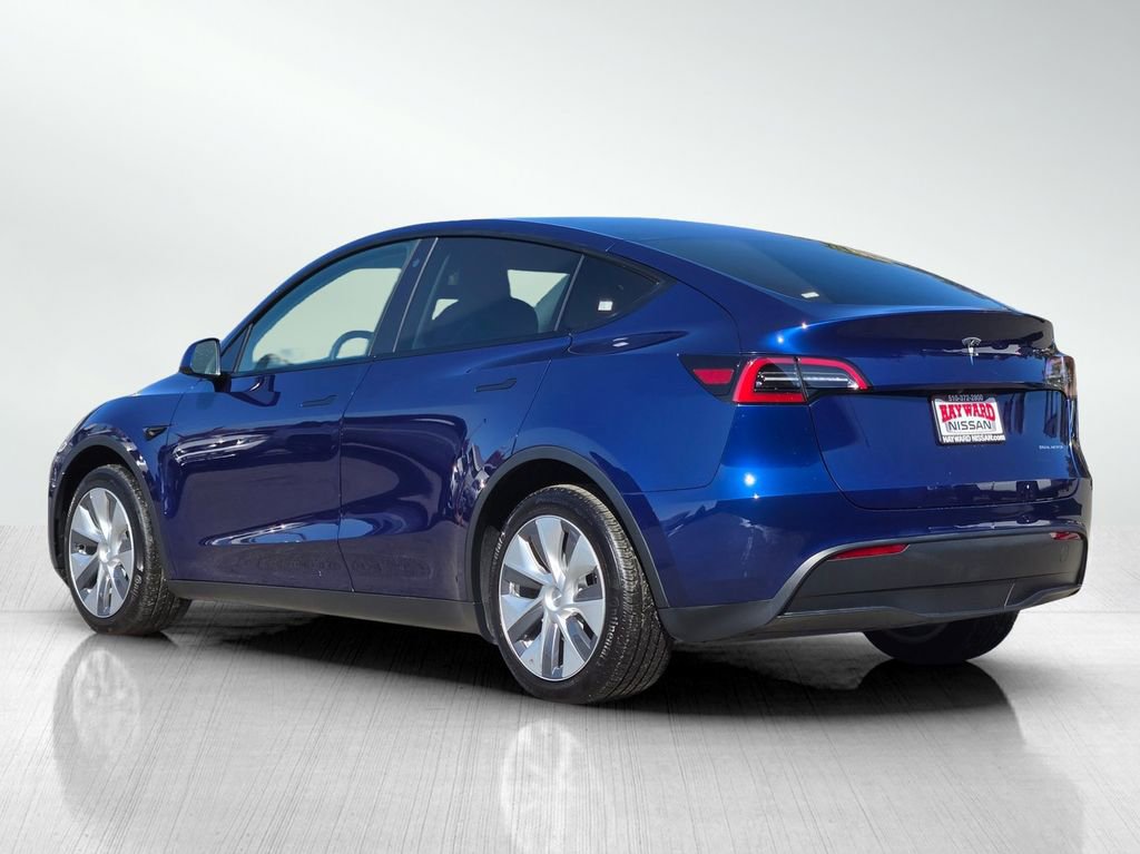Used 2023 Tesla Model Y Long Range image 6