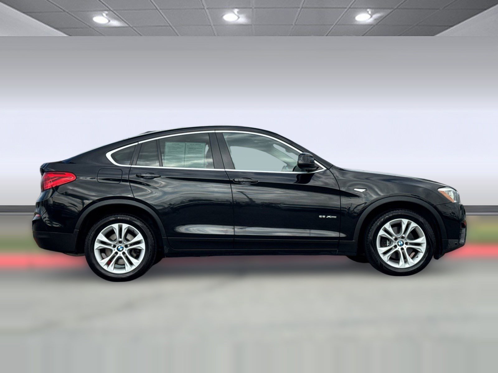Used 2017 BMW X4 xDrive28i image 7