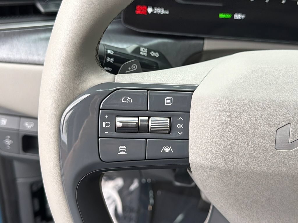 Certified 2024 Kia EV9 Wind AWD/4WD image 36