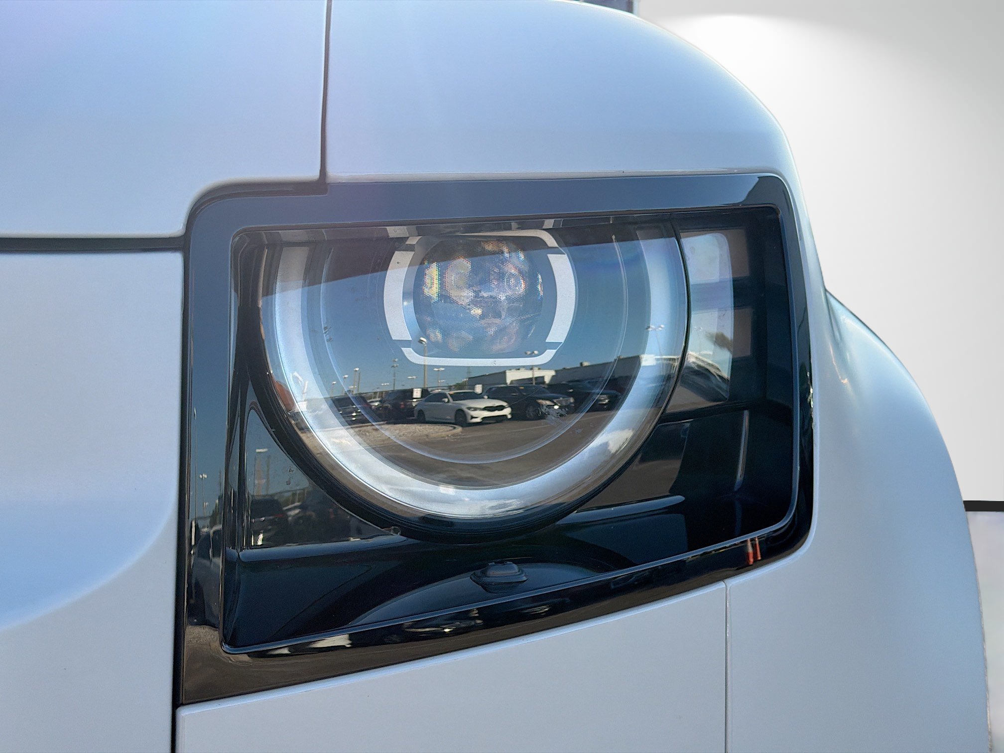 New 2026 Land Rover Defender 110 X-Dynamic SE AWD/4WD image 9