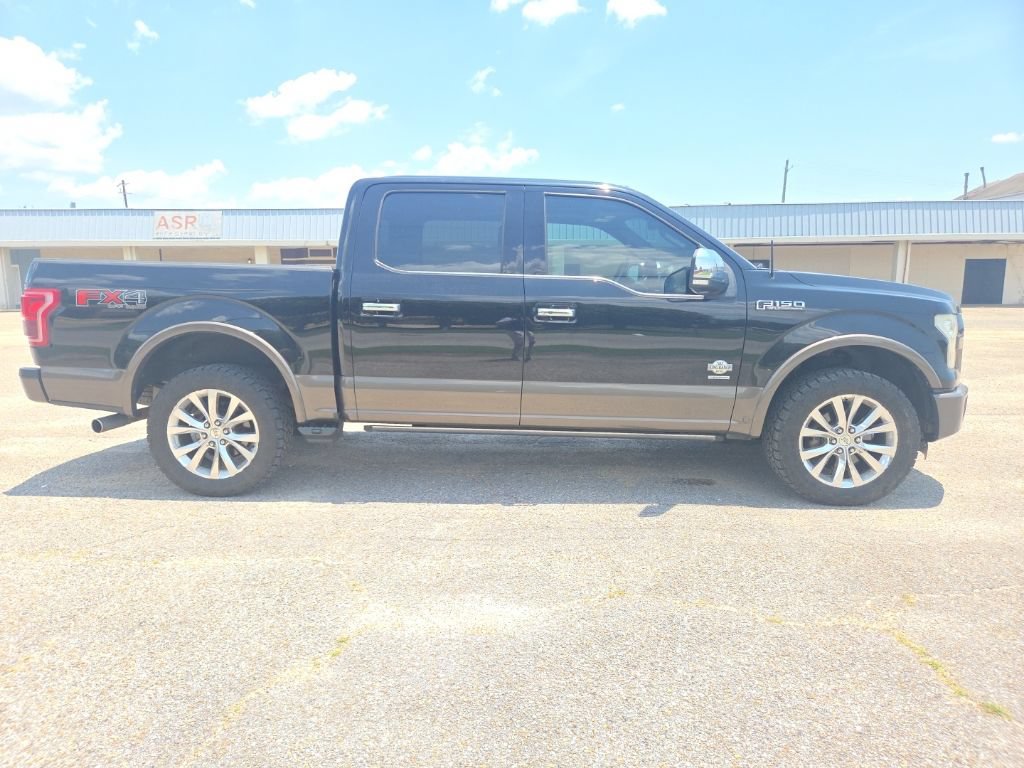 Used 2016 Ford F150 King Ranch w/ Equipment Group 601A Luxury AWD/4WD image 10