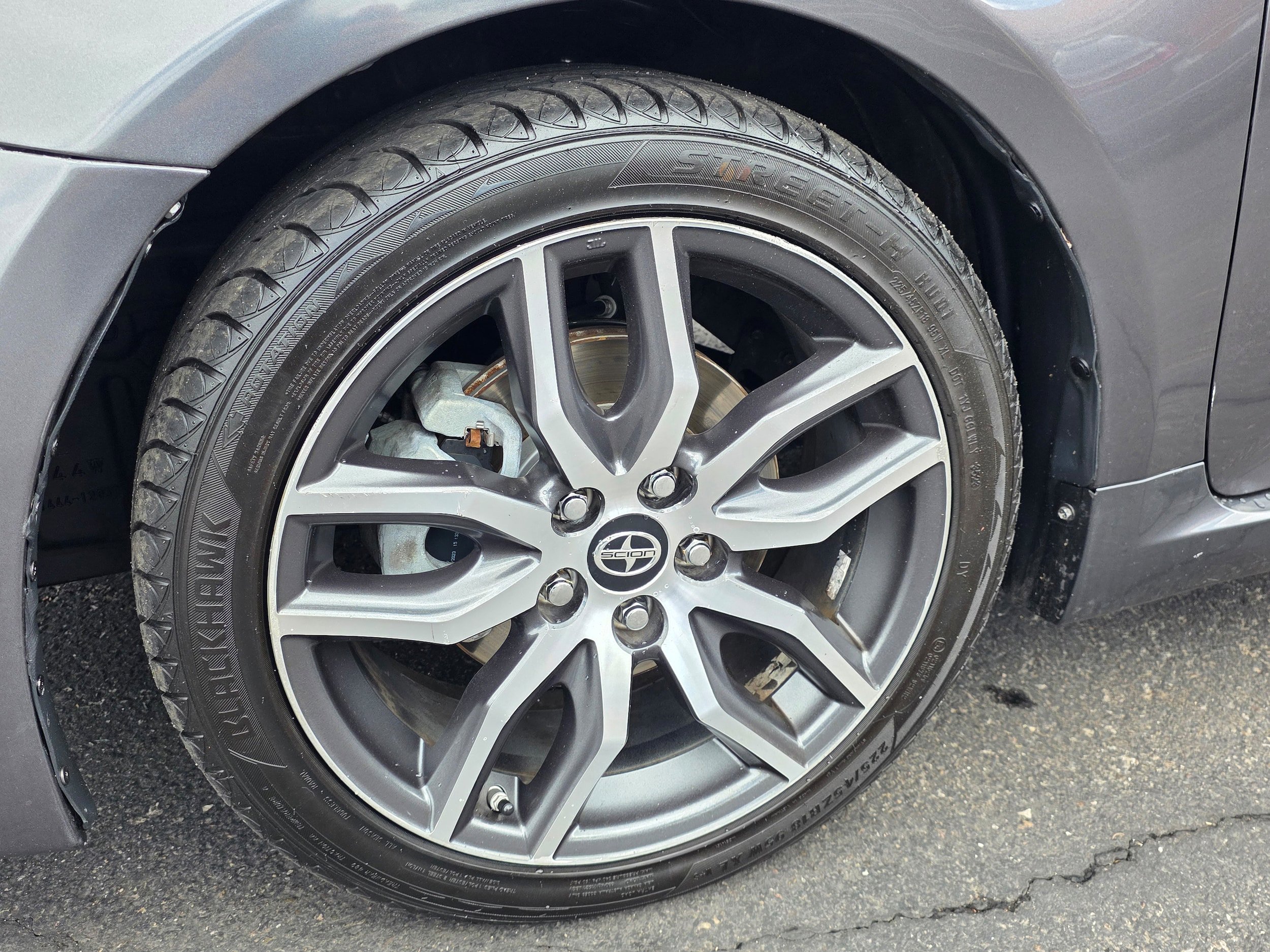 Used 2016 Scion tC FWD image 11