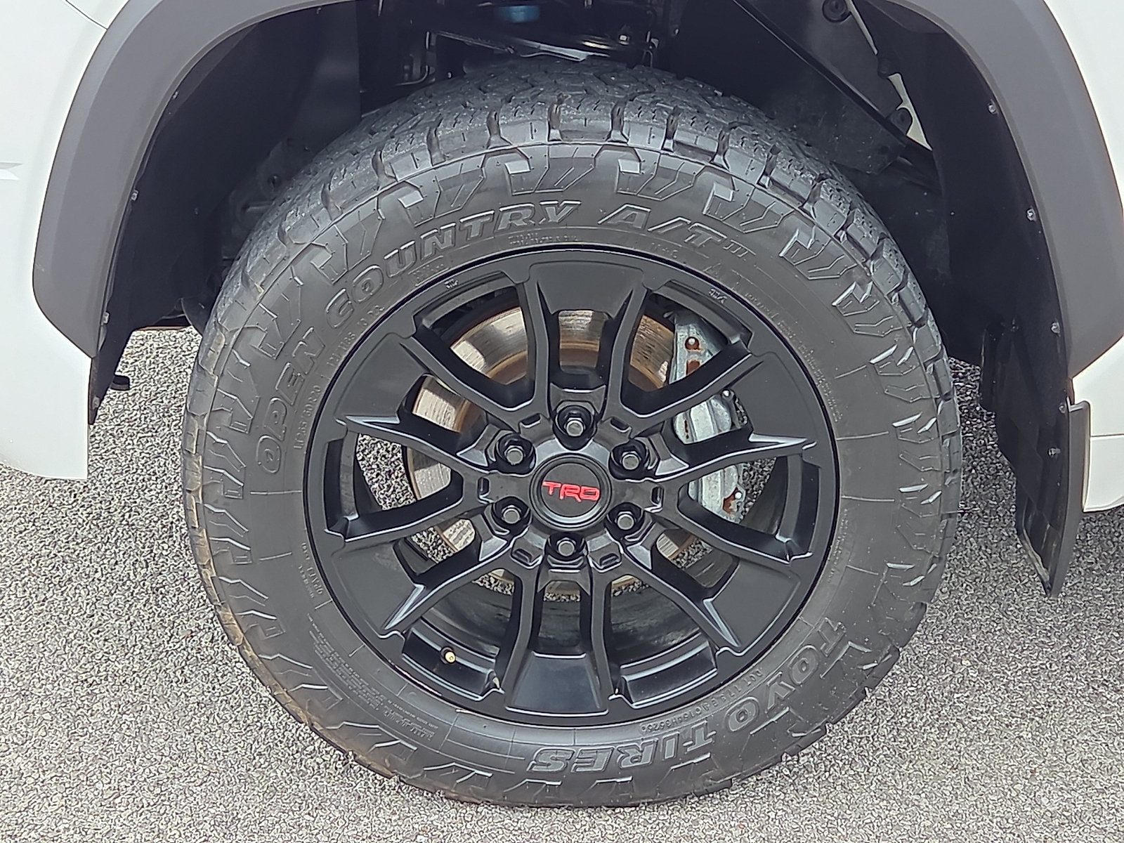 Used 2025 Toyota Tundra Limited w/ TRD Off-Road Package AWD/4WD image 7