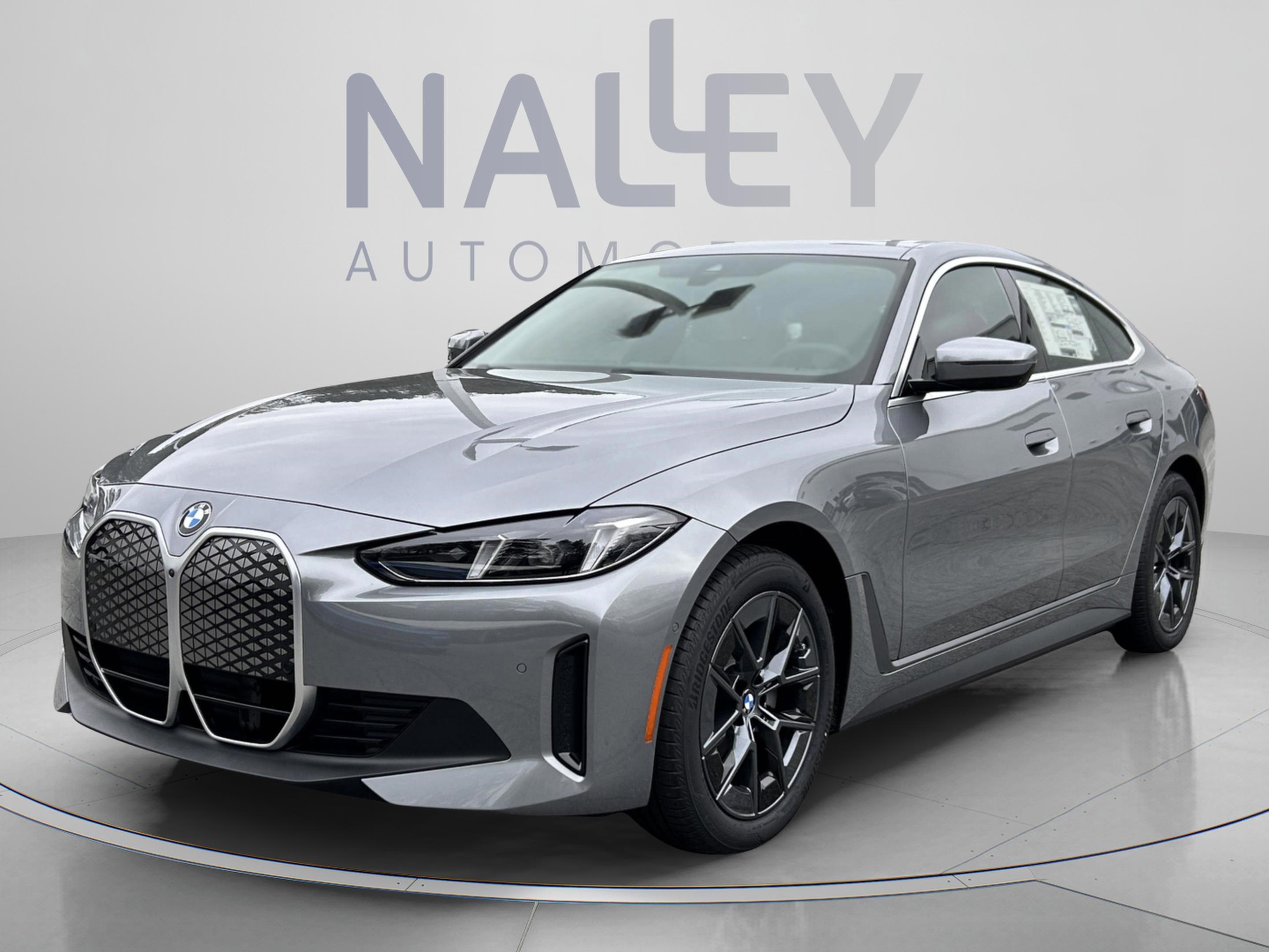 Used 2026 BMW i4 eDrive40 w/ Parking Assistance Package RWD image 1