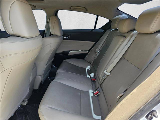 Used 2017 Acura ILX FWD image 23