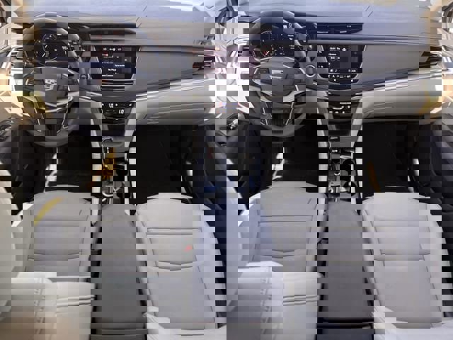 New 2025 Cadillac XT5 Premium Luxury image 9