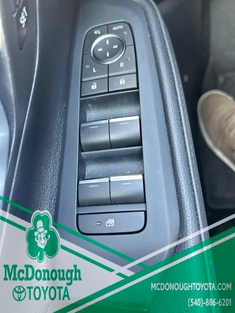Used 2025 Toyota Grand Highlander AWD image 15