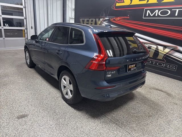 Used 2022 Volvo XC60 B5 Momentum image 16