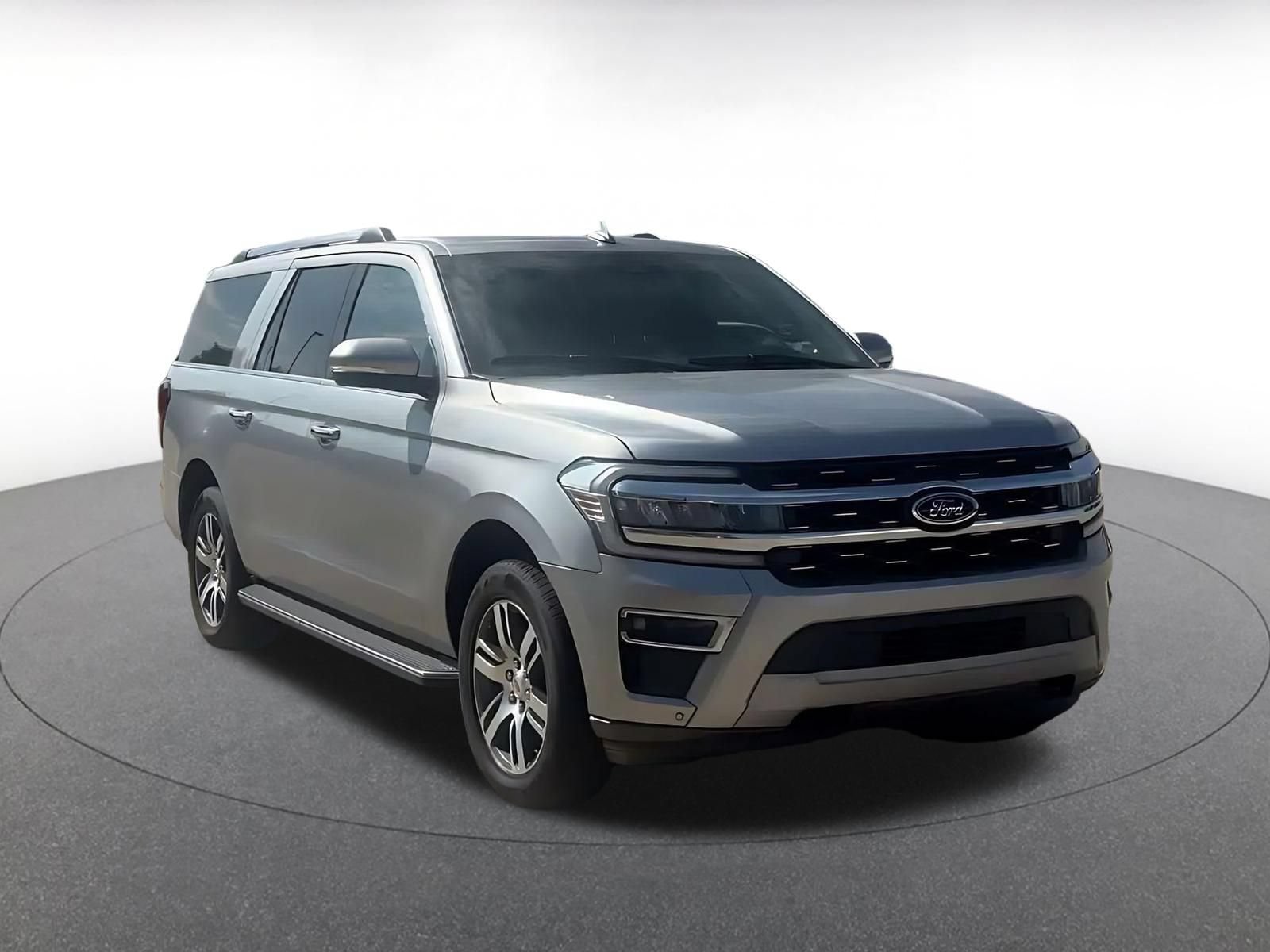 Used 2023 Ford Expedition Max Limited AWD/4WD image 3