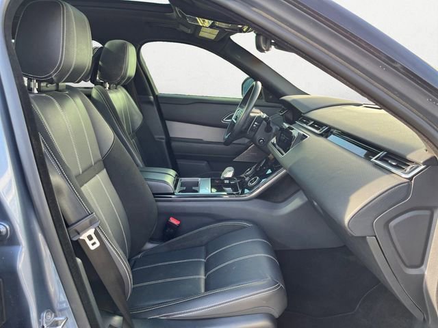 Used 2021 Land Rover Range Rover Velar R-Dynamic S image 25