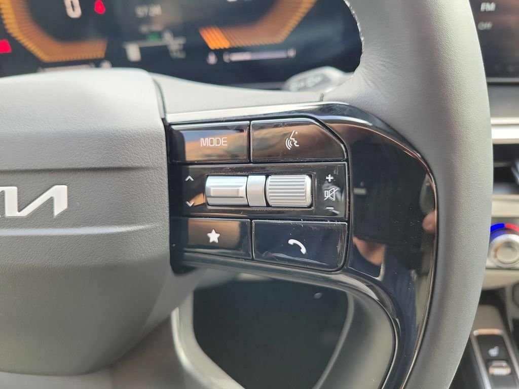 New 2026 Kia Sorento S image 28