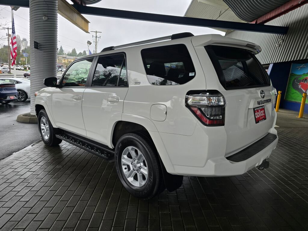 Used 2024 Toyota 4Runner SR5 Premium w/ Moonroof Package AWD/4WD image 7