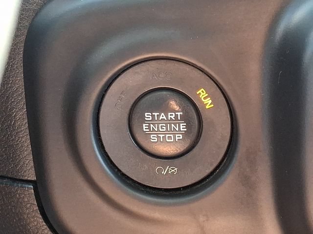 Used 2018 Jeep Wrangler Unlimited Sport S AWD/4WD image 24